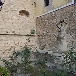 Апартаменты La Muralla